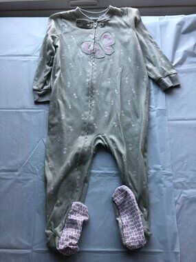 Carter's Just for You 2T Footie Pajamas; Lt green w/butterfly/flowers; Like new